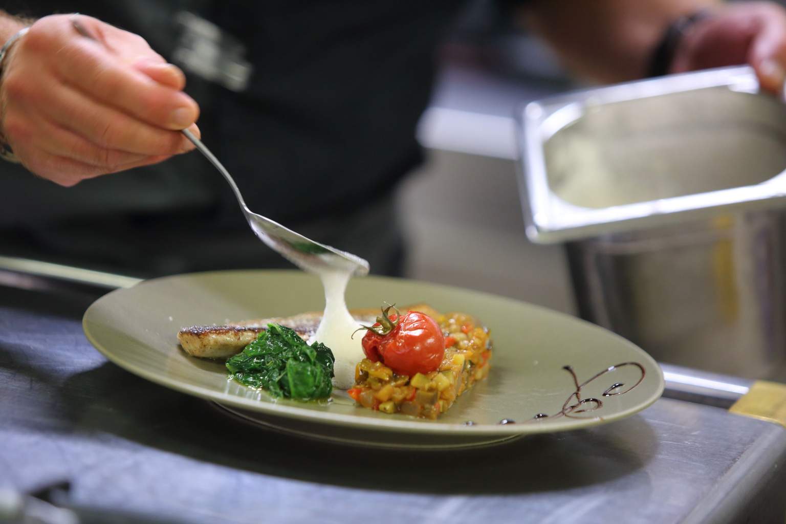 Le Relais Plaza Futuroscope · Restaurant Proche du Futuroscope, Poitiers